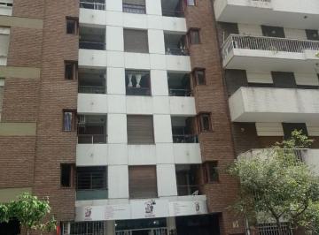 Departamento · 40m² · 2 Ambientes · Nueva Córdoba, a m de Plaza España, Piso 8, Sin Balcón