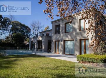 Casa · 584m² · 3 Dormitorios · Importante Casa 627 m² Totales con Vistas Al Parque Central - Teresa Urdapilleta Propiedades