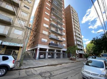 Departamento de 2 ambientes, Avellaneda · Hermoso Departamento 2 Ambientes Ubicado a m de Av Yrigoyen