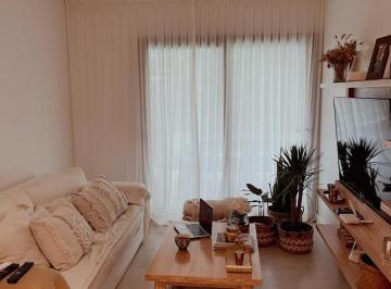 Departamento · 90m² · 4 Ambientes · 1 Cochera · Departamento en Venta en Highland Park, Pilar.