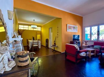 PH · 75m² · 4 Ambientes · Venta PH 4 Ambientes en Banfield Oeste