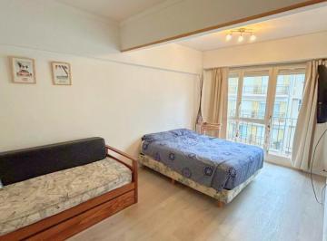 Departamento · 28m² · 1 Ambiente · En Venta - Departamento 1 1/2 Ambiente con Balcón Corrido a La Calle - Zona Aldrey