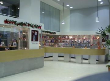 Local comercial · 345m² · 5 Ambientes · Local en Venta - 360 m² - Puerto Madero