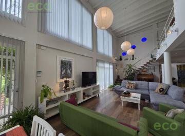 Casa · 150m² · 3 Ambientes · Alquiler Casa Quinta Barrio Santa Marta Cipolletti