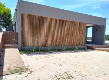 Casa de 6 ambientes, Costa Esmeralda · Oportunidad! Casa en Costa Esmeralda