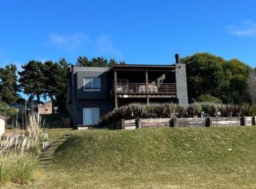 Casa · 148m² · 6 Ambientes · Oportunidad! Casa en Costa Esmeralda