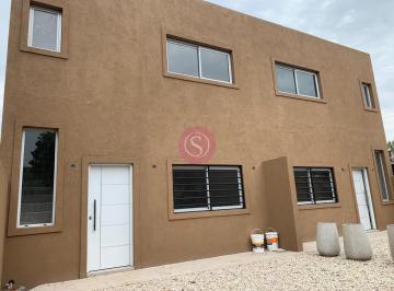 Departamento · 100m² · 3 Ambientes · 1 Cochera · Duplex 3amb en Venta a Estrenar, Pilar