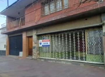 CASA 2 PLANTAS, LOCAL COMERCIAL,TERRAZA, GALPON · Venta Casa, 2 Plantas, Depto, Galpon, Salon Comercial