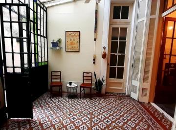 PH · 80m² · 4 Ambientes · PH en Venta - 2 Dorm. 2 Baños - 85 m² - Monserrat