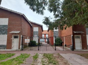 Casa · 2 Ambientes · Duplex a m de Av San Bernardo