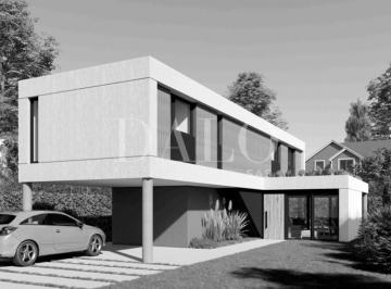 Casa · 173m² · 4 Ambientes · 1 Cochera · Casa Chalet en Venta en Vila Marina I, Villanueva, Tigre