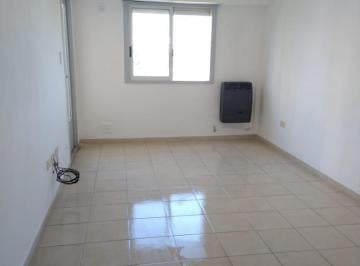 Departamento · 47m² · 2 Ambientes · 1 Cochera · Departamento en Alquiler - 1 Dormitorio 1 Baño - 47 m² - La Plata