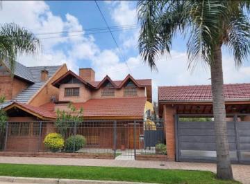 Casa · 250m² · 5 Ambientes · 2 Cocheras · Espectacular Casa en San Antonio de Padua
