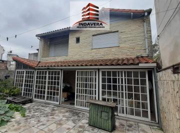 Casa de 3 ambientes, General San Martín · Casa en Lote Propio de 175 m² – 3 Ambientes con Cochera – San Martín / Ballester