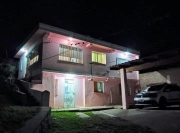 Casa de 4 ambientes, Huerta Grande · Casa de Dos Plantas