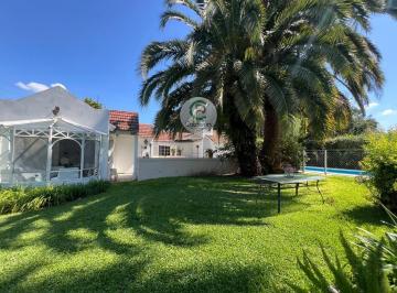 Casa · 160m² · 5 Ambientes · Casa en Venta Country Club Banco Provincia