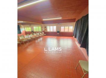 Oficina comercial · 870m² · 6 Ambientes · Edificio Escuela de 3 Pisos en Venta - Barrio Chauvin - 870 m²