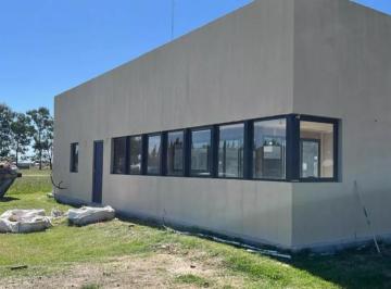Casa · 150m² · 4 Ambientes · 2 Cocheras · Casa en Venta - 3 Dorm. 3 Baños - Cochera - 857 m² - Abasto, La Plata