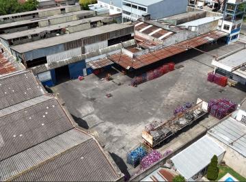 Bodega-Galpón · 2800m² · Galpon en Venta en Los Hornos