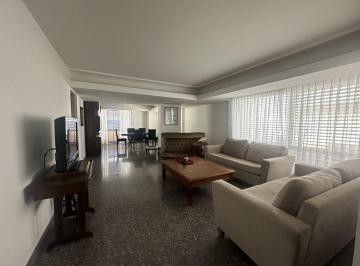 Departamento · 150m² · 5 Ambientes · 1 Cochera · Departamento en Alquiler de 3 Dorm. en La Plata