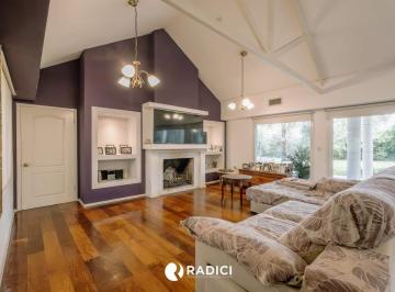 Foto · Venta de Inmejorable Casa - Tu Oportunidad de Vivir en Las Delicias! La Vamos a Conocer?