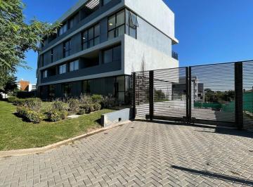 Departamento de 4 ambientes, Córdoba · Duplex en Venta B° Manantiales