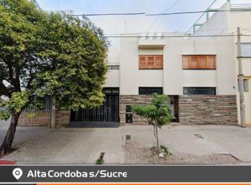 Casa de 8 ambientes, Córdoba · Alta Cordoba Sucre 1900 2 Plantas 3 Dor, 3 Bñs, + Habit Servicios Impecable