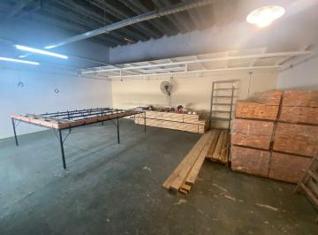 Bodega-Galpón · 150m² · Casa con Galpón en Venta en San Carlos
