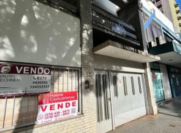 Casa · 280m² · 4 Ambientes · 1 Cochera · Casa Centrica en Venta a Reciclar