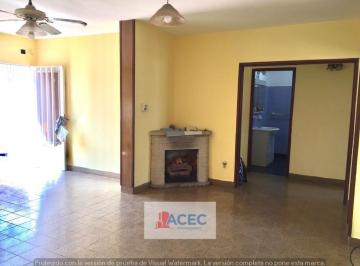 Casa · 90m² · 3 Ambientes · 1 Cochera · Venta - Casa - Barrio Las Delicias