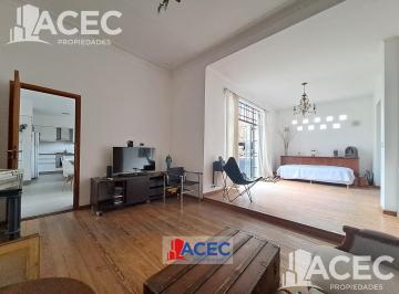Casa · 138m² · 4 Ambientes · 1 Cochera · Venta - Casa - República de La Sexta