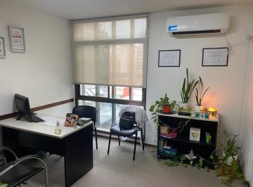 Oficina comercial · 19m² · 2 Ambientes · Oficina en Venta en Zona Centro