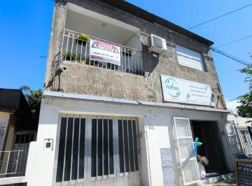 Casa de 2 ambientes, Santo Tomé · Casa Ubicada en Rivadavia 1118 ¡Hermosa!