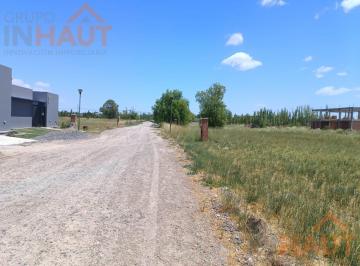 Terreno · 500m² · Venta de Lote 500 m² en Fernadez Oro, Todos Los Servicios Permuta y Financiacion