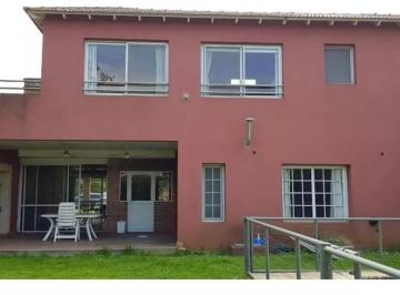 Casa · 200m² · 5 Ambientes · Casa en Venta - 4 Dorm. 5 Baños - 500 m² - Pilar
