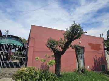 Casa · 160m² · 3 Ambientes · 3 Cocheras · Casa en Venta en Villa Udadondo