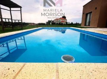 Casa · 150m² · 4 Ambientes · 2 Cocheras · Casa en Venta