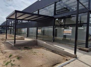 Local comercial , Córdoba · Venta de Local Comercial en Zona Sur (Camino San Carlos)