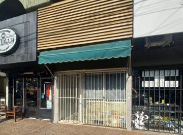 Local comercial , La Matanza · Nuevo Valor / Local con Entre Piso - Centro