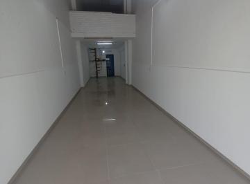 Local comercial , La Matanza · Nuevo Valor / Local con Entre Piso - Centro