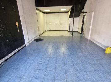 Casa de 6 ambientes, Parque Avellaneda · Venta Casa 6 Amb 3 Al Frente y 3 C/frente Entrad Indv Ideal P/2 Flias Local Gar