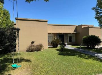 AMN-AMN-3468_2 · Casa en Venta en El Recodo - Pilar