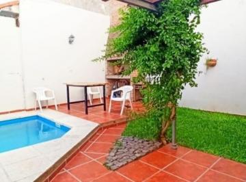 Departamento · 73m² · 3 Ambientes · 1 Cochera · Departamento con Patio Verde y Pileta Exclusivo