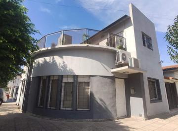 Casa de 3 ambientes, Morón · Hermosa Casa 3 Ambientes en Venta en Morón Centro!