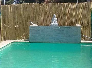 Casa de 5 ambientes, Neuquén · Alquilo Casa de 3 Dorm. con Pileta