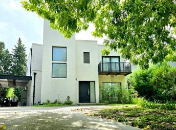 AMN-AMN-3469_2 · Casa en Venta en Santa Maria de Los Olivos