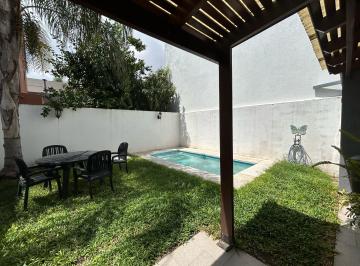 Casa de 4 ambientes, Córdoba · Poeta Lugones Venta Casa 3 Dorm 90 m² Cub 120 Terr
