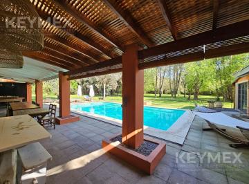 Casa · 300m² · 5 Ambientes · 2 Cocheras · Venta Casa 5 Ambientes en El Bosque en Los Cardales en Medio del Bosque