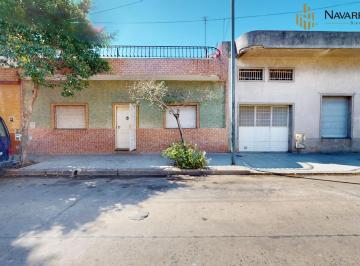 Casa · 160m² · 5 Ambientes · Casa con Local - Fabrica en Esquina