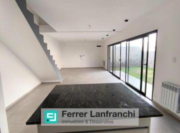 Casa · 150m² · 8 Ambientes · 1 Cochera · ¡Dúplex en Venta en Lomas de Manantiales!